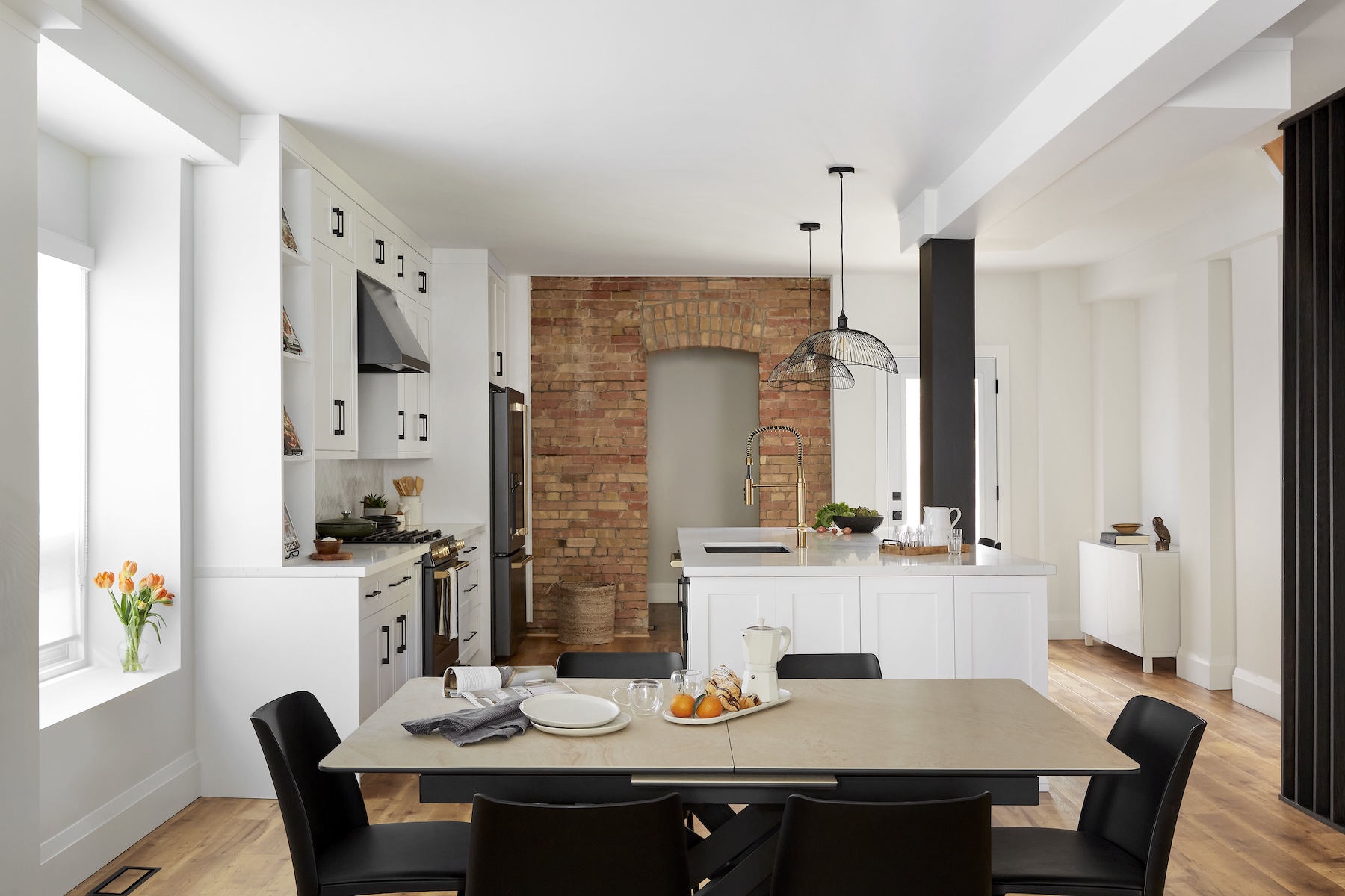 Design Insights from Venice: A Modern Italian Bathroom That Blends Function and Elegance